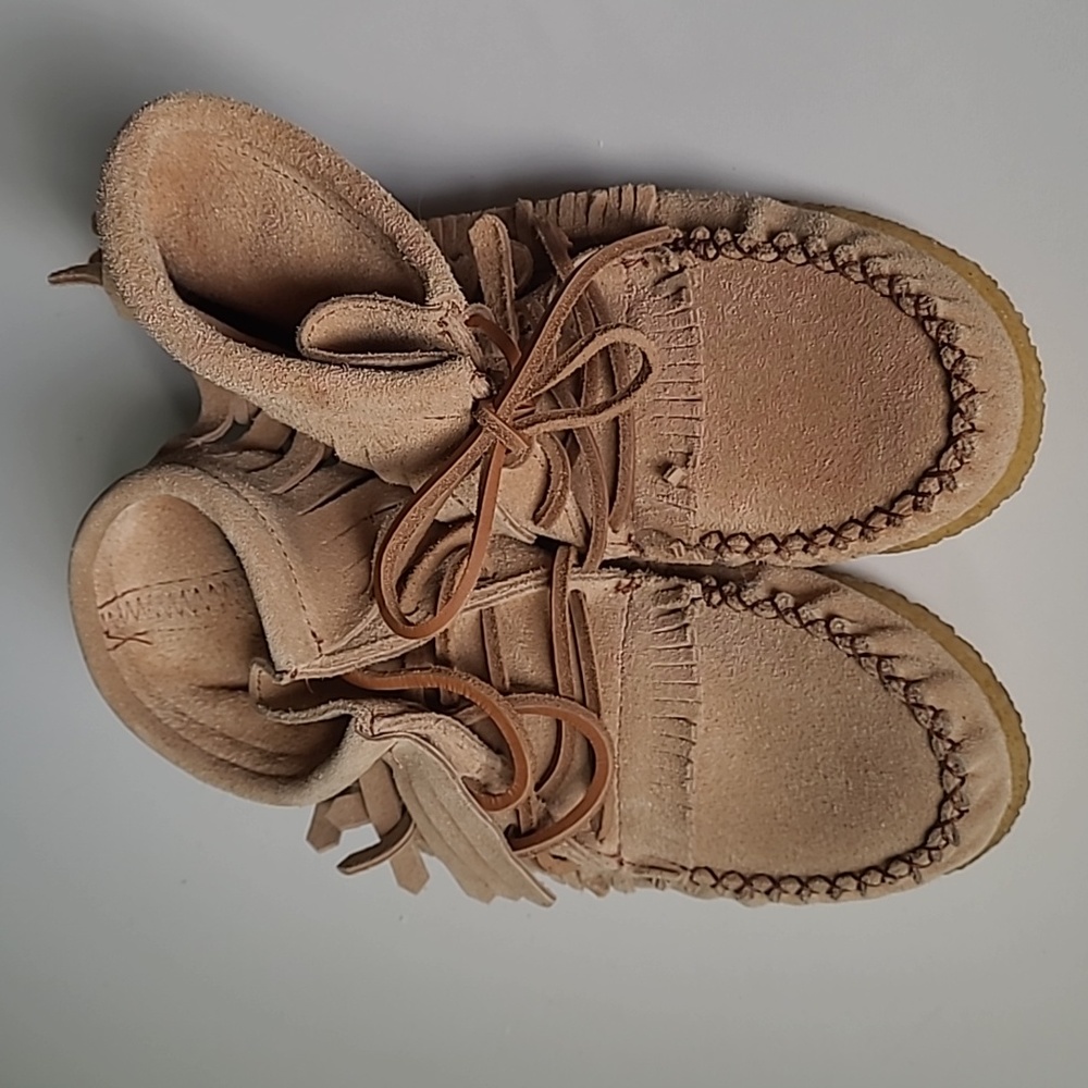 Womens mocassin boot
